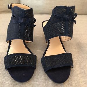NWOB..Crown & Ivy Wedges